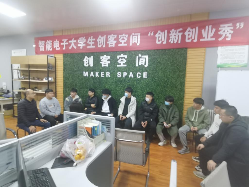 说明: 7e7f414416745f172bd119f011e73c3 说明: 7e7f414416745f172bd119f011e73c3